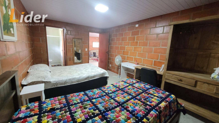 Imagem Casa com 3 Quartos à Venda, 220 m² em Humaitá - Juiz De Fora