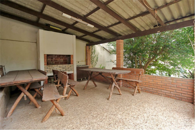 Imagem Casa com 3 Quartos à Venda, 252 m² em Boa Vista - Porto Alegre