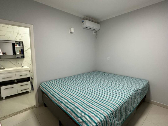 Imagem Casa com 3 Quartos à Venda, 130 m² em Centro - Balneário Barra Do Sul Imagem Casa com 3 Quartos à Venda, 130 m² em Centro - Balneário Barra Do Sul