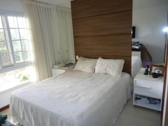 Imagem Casa com 4 Quartos à Venda, 180 m² em Patamares - Salvador Imagem Casa com 4 Quartos à Venda, 180 m² em Patamares - Salvador