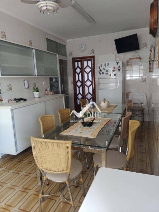 Imagem Apartamento com 3 Quartos à Venda, 180 m² em Gonzaga - Santos Imagem Apartamento com 3 Quartos à Venda, 180 m² em Gonzaga - Santos