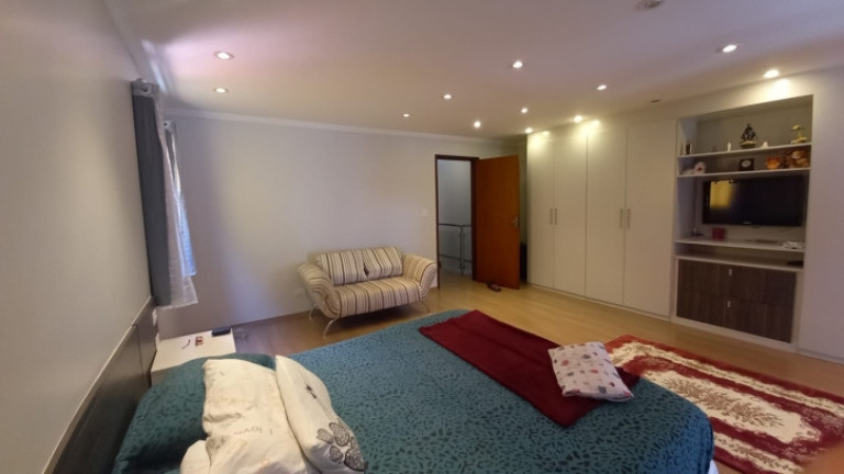 Imagem Casa com 3 Quartos à Venda, 260 m² em Jardim Record - Taboão Da Serra Imagem Casa com 3 Quartos à Venda, 260 m² em Jardim Record - Taboão Da Serra