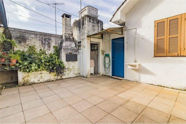 Imagem Casa com 5 Quartos à Venda, em Jardim Do Salso - Porto Alegre Imagem Casa com 5 Quartos à Venda, em Jardim Do Salso - Porto Alegre