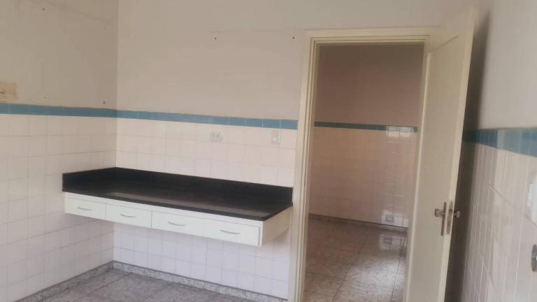 Imagem Sobrado com 3 Quartos à Venda, 137 m² em Centro - São João Da Boa Vista Imagem Sobrado com 3 Quartos à Venda, 137 m² em Centro - São João Da Boa Vista