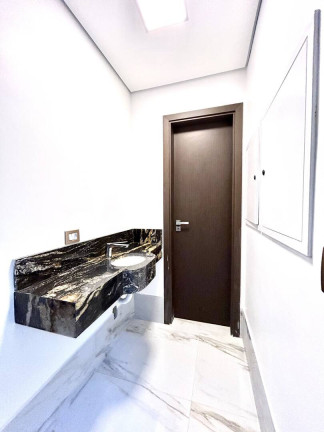 Imagem Casa com 4 Quartos à Venda, 320 m² em Alphaville - Santana De Parnaíba Imagem Casa com 4 Quartos à Venda, 320 m² em Alphaville - Santana De Parnaíba