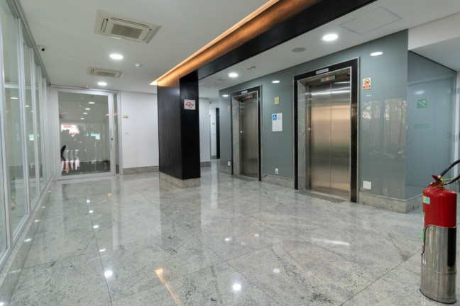 Sala Comercial à Venda, 105 m² em Sumarezinho - São Paulo