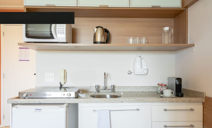 Imagem Apartamento com 2 Quartos para Alugar, 121 m² em Itaim Bibi - São Paulo