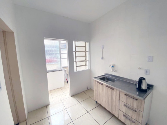 Imagem Apartamento com 3 Quartos à Venda, em Floresta - Porto Alegre Imagem Apartamento com 3 Quartos à Venda, em Floresta - Porto Alegre
