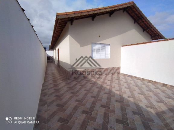 Imagem Casa com 2 Quartos à Venda, 125 m² em Jardim Leonor - Mongaguá Imagem Casa com 2 Quartos à Venda, 125 m² em Jardim Leonor - Mongaguá