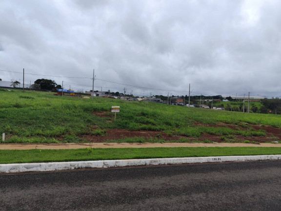 Imagem Terreno à Venda, 252 m² em Jardim Campetre Iii - Arapongas Imagem Terreno à Venda, 252 m² em Jardim Campetre Iii - Arapongas