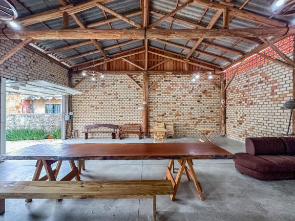 Imagem Galpão à Venda, 140 m² em Jardim Iate Clube - Balneário Camboriú Imagem Galpão à Venda, 140 m² em Jardim Iate Clube - Balneário Camboriú