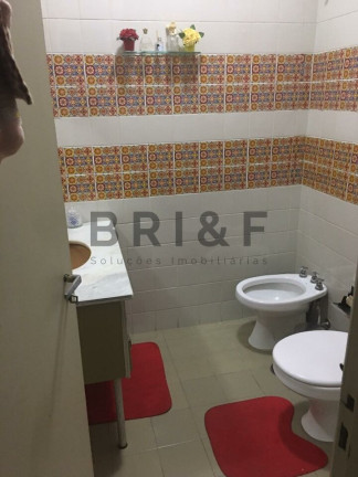 Imagem Casa com 3 Quartos à Venda, 220 m² em Brooklin - São Paulo Imagem Casa com 3 Quartos à Venda, 220 m² em Brooklin - São Paulo