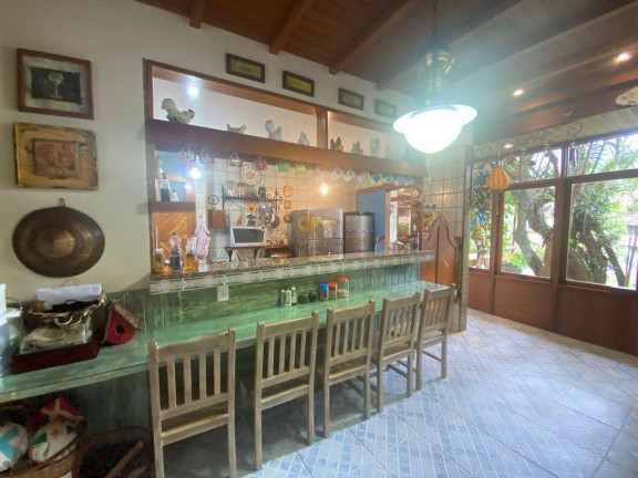 Imagem Casa com 6 Quartos à Venda, 350 m² em Iucas - Teresópolis Imagem Casa com 6 Quartos à Venda, 350 m² em Iucas - Teresópolis