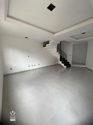 Imagem Sobrado com 3 Quartos à Venda, 105 m² em Xaxim - Curitiba Imagem Sobrado com 3 Quartos à Venda, 105 m² em Xaxim - Curitiba