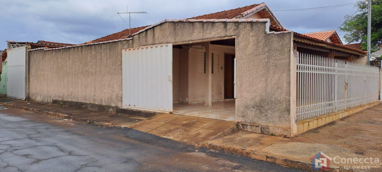 Imagem Casa com 3 Quartos à Venda, 300 m² em Alvorada - Patos De Minas Imagem Casa com 3 Quartos à Venda, 300 m² em Alvorada - Patos De Minas