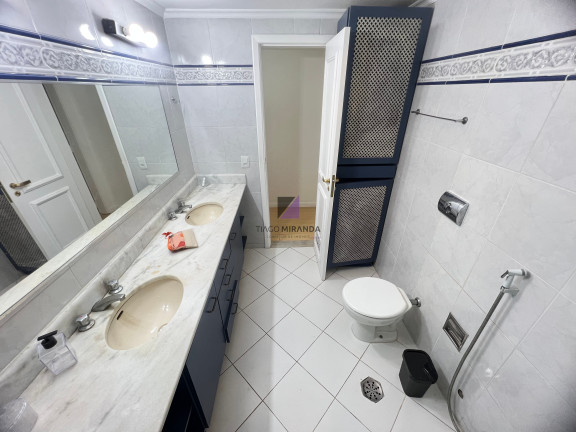 Imagem Imóvel com 3 Quartos à Venda, 185 m² em Lagoa - Rio De Janeiro Imagem Imóvel com 3 Quartos à Venda, 185 m² em Lagoa - Rio De Janeiro