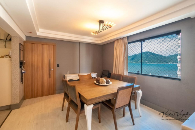 Imagem Apartamento com 3 Quartos para Temporada, 130 m² em Centro - Balneário Camboriú Imagem Apartamento com 3 Quartos para Temporada, 130 m² em Centro - Balneário Camboriú