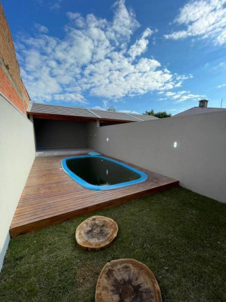 Imagem Sobrado com 3 Quartos à Venda, 119 m² em Igara - Canoas Imagem Sobrado com 3 Quartos à Venda, 119 m² em Igara - Canoas