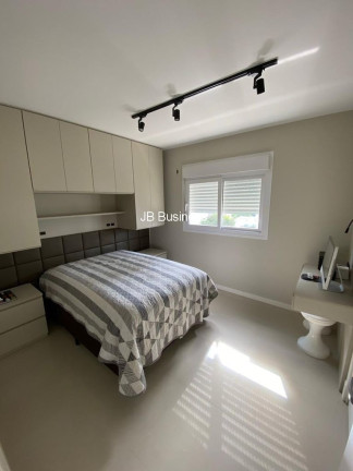 Imagem Imóvel com 3 Quartos à Venda, 208 m² em Jardim Blumenau - Blumenau Imagem Imóvel com 3 Quartos à Venda, 208 m² em Jardim Blumenau - Blumenau
