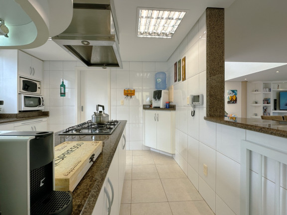 Imagem Casa com 3 Quartos à Venda, 334 m² em Capoeiras - Florianópolis Imagem Casa com 3 Quartos à Venda, 334 m² em Capoeiras - Florianópolis