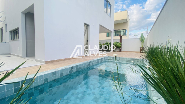 Imagem Casa de Condomínio com 4 Quartos à Venda, 225 m² em Papagaio - Feira De Santana Imagem Casa de Condomínio com 4 Quartos à Venda, 225 m² em Papagaio - Feira De Santana