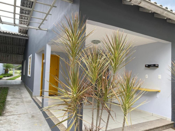 Imagem Casa com 3 Quartos para Alugar,  em Guaratiba - Rio De Janeiro