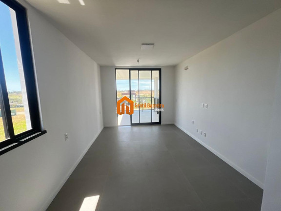 Imagem Casa com 4 Quartos à Venda, 330 m² em Cidade Alpha - Eusébio Imagem Casa com 4 Quartos à Venda, 330 m² em Cidade Alpha - Eusébio