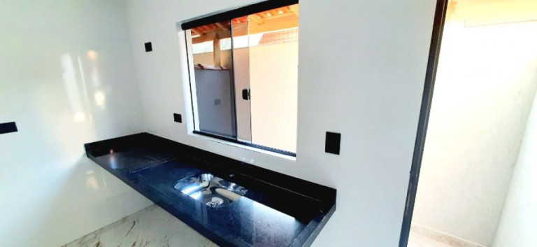 Imagem Sobrado com 2 Quartos à Venda, 58 m² em Aviação - Praia Grande Imagem Sobrado com 2 Quartos à Venda, 58 m² em Aviação - Praia Grande