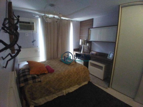 Imagem Cobertura com 3 Quartos à Venda, 300 m² em Piratininga - Niterói