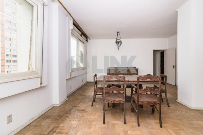 Imagem Apartamento com 3 Quartos à Venda, 168 m² em Moinhos De Vento - Porto Alegre Imagem Apartamento com 3 Quartos à Venda, 168 m² em Moinhos De Vento - Porto Alegre
