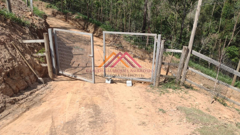 Imóvel com 1 Quarto à Venda, 61 m² em Bairro Da Vargem Grande - Franco Da Rocha