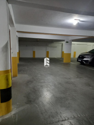 Imagem Apartamento com 3 Quartos à Venda, 211 m² em Centro - Santa Maria Imagem Apartamento com 3 Quartos à Venda, 211 m² em Centro - Santa Maria