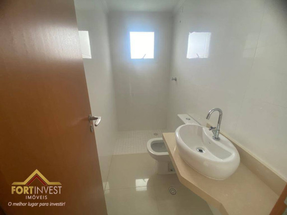 Imagem Imóvel com 2 Quartos à Venda, 82 m² em Vila Guilhermina - Praia Grande Imagem Imóvel com 2 Quartos à Venda, 82 m² em Vila Guilhermina - Praia Grande
