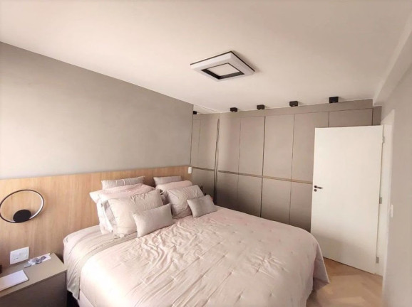 Imagem Apartamento com 2 Quartos à Venda, 75 m² em Campo Belo - São Paulo