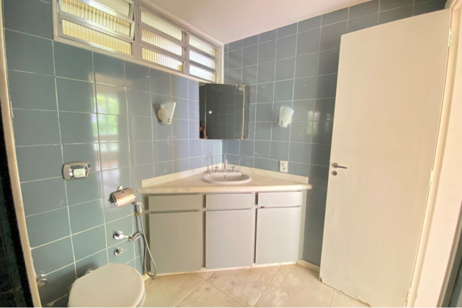 Imagem Apartamento com 3 Quartos à Venda, 136 m² em Copacabana - Rio De Janeiro Imagem Apartamento com 3 Quartos à Venda, 136 m² em Copacabana - Rio De Janeiro