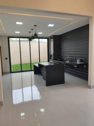 Imagem Casa com 3 Quartos à Venda, 140 m² em Residencial Paris - Anápolis Imagem Casa com 3 Quartos à Venda, 140 m² em Residencial Paris - Anápolis