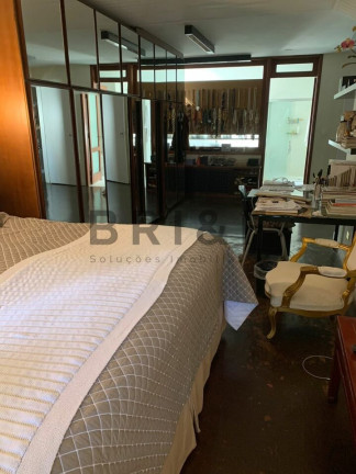 Imagem Casa com 3 Quartos à Venda, 340 m² em Campo Belo - São Paulo Imagem Casa com 3 Quartos à Venda, 340 m² em Campo Belo - São Paulo