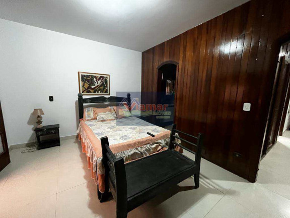 Imagem Casa com 3 Quartos à Venda, 350 m² em Jardim Virgínia - Guarujá Imagem Casa com 3 Quartos à Venda, 350 m² em Jardim Virgínia - Guarujá