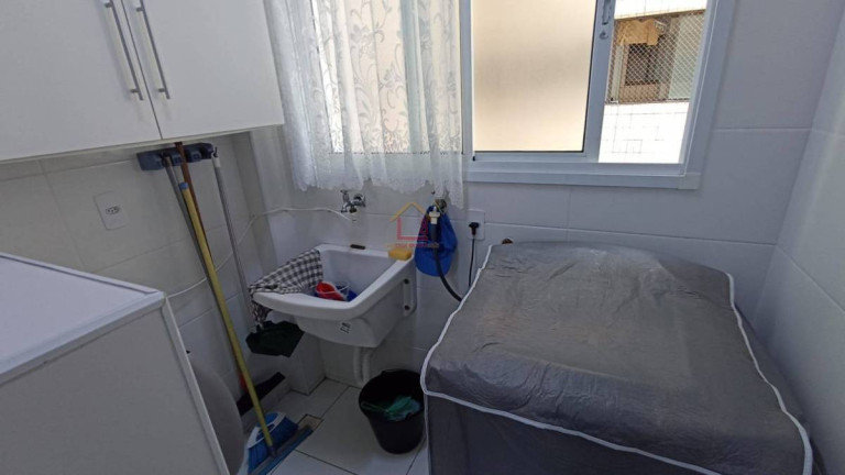 Imagem Apartamento com 2 Quartos à Venda, 84 m²
