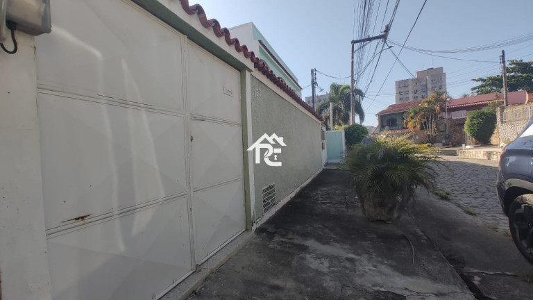Imagem Casa com 2 Quartos à Venda, 160 m² em Mangueira - São Gonçalo Imagem Casa com 2 Quartos à Venda, 160 m² em Mangueira - São Gonçalo