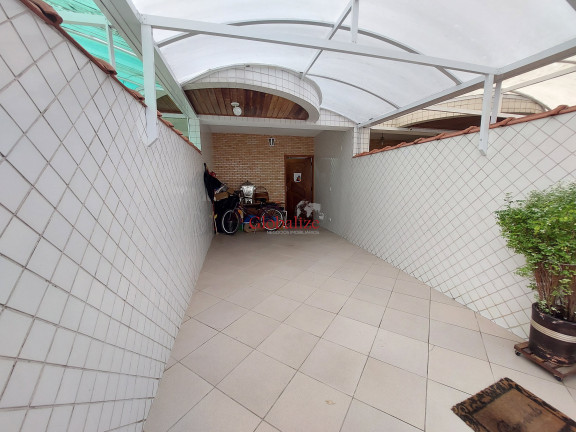 Imagem Casa com 6 Quartos à Venda, 212 m² em Aparecida - Santos Imagem Casa com 6 Quartos à Venda, 212 m² em Aparecida - Santos