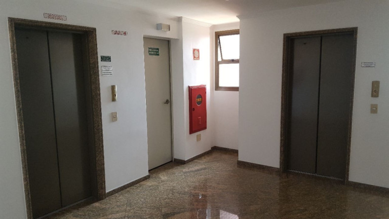 Imagem Apartamento com 3 Quartos para Alugar, 100 m² em Vila Bastos - Santo André