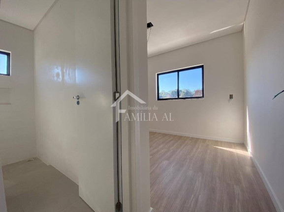 Imagem Apartamento com 2 Quartos à Venda, 65 m² em Costa E Silva - Joinville