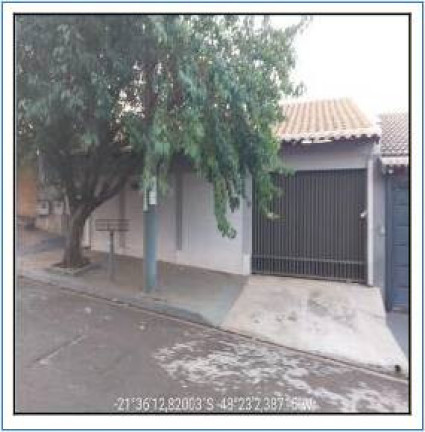 Casa com 3 Quartos à Venda, 195 m² em Conjunto Residencial João Vital - Matão