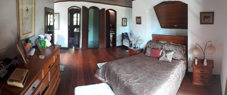Imagem Casa com 6 Quartos à Venda, 400 m² em Debossan - Nova Friburgo Imagem Casa com 6 Quartos à Venda, 400 m² em Debossan - Nova Friburgo