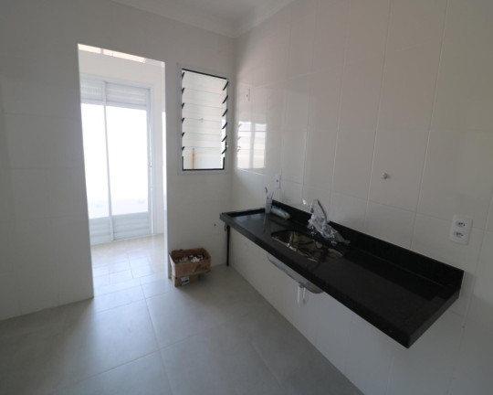 Imagem Imóvel com 2 Quartos à Venda, 100 m² em Canto Do Forte - Praia Grande Imagem Imóvel com 2 Quartos à Venda, 100 m² em Canto Do Forte - Praia Grande