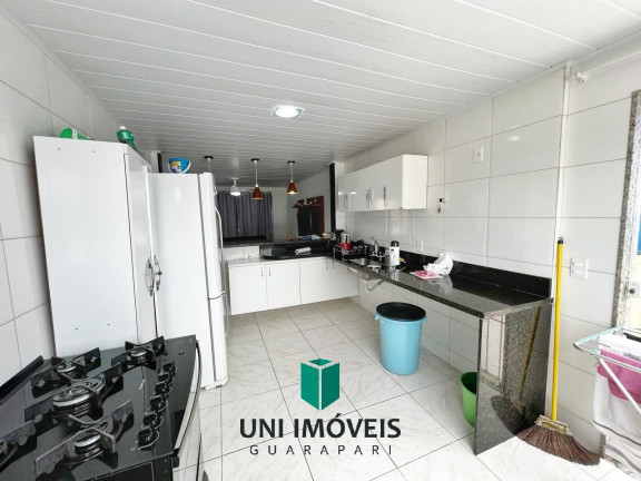Imagem Casa com 4 Quartos à Venda,  em Setiba - Guarapari