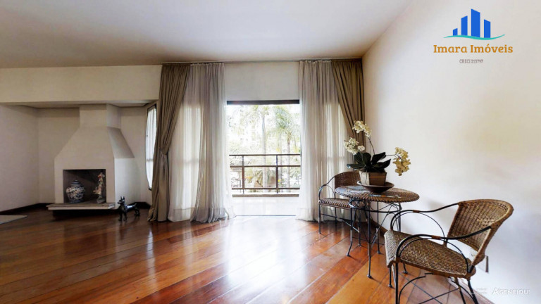 Imagem Apartamento com 4 Quartos à Venda, 216 m² em Moema - São Paulo Imagem Apartamento com 4 Quartos à Venda, 216 m² em Moema - São Paulo