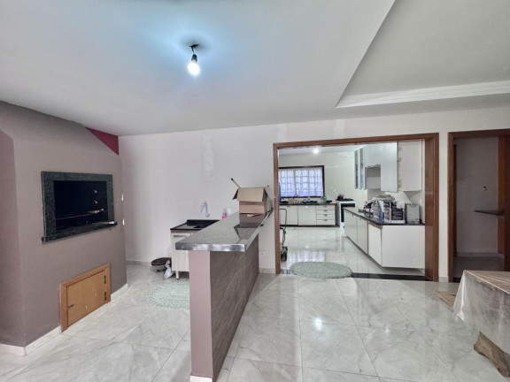 Imagem Imóvel com 4 Quartos à Venda, 15.000 m² em Campina Do Rincão - Tijucas Do Sul Imagem Imóvel com 4 Quartos à Venda, 15.000 m² em Campina Do Rincão - Tijucas Do Sul