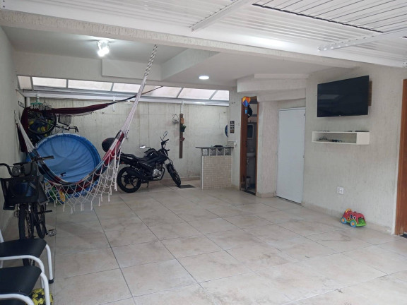 Imagem Casa com 3 Quartos à Venda, em São Paulo Imagem Casa com 3 Quartos à Venda, em São Paulo